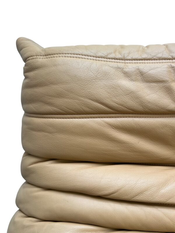 Ensemble de 5 pièces de canapé TOGO en cuir de couleur sable