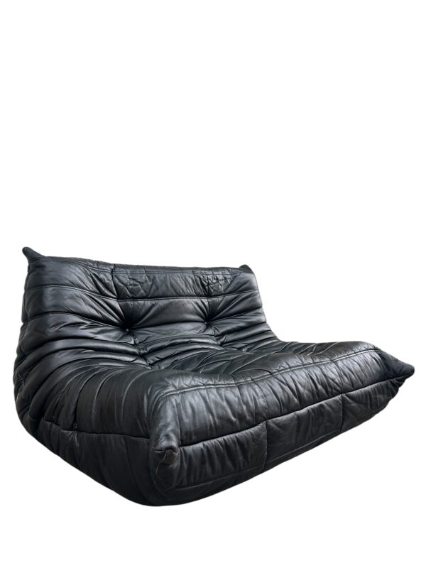 Canapés TOGO en cuir noir 2 places, Ligne Roset
