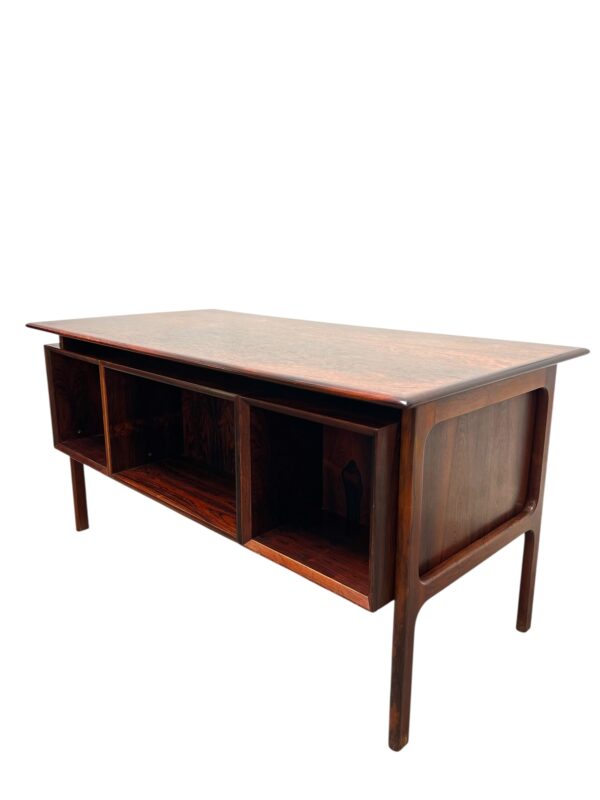 Bureau en bois de rose par Erik brouer, Møbelfabrik
