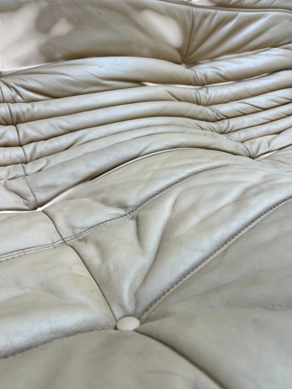 Ensemble de 5 pièces de canapé TOGO en cuir de couleur sable
