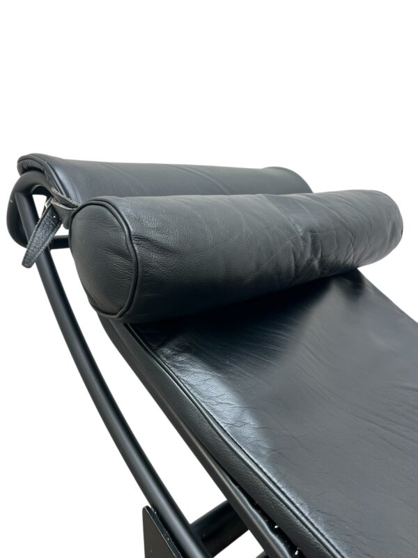 Chaise longue LC4 par Le Corbuisier, Cassina 1990's