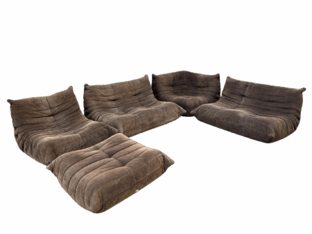 Ensemble de 5 pièces de canapés  modèle TOGO de la Ligne Roset par Michel Ducaroy
