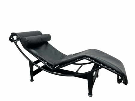 Chaise longue LC4 par Le Corbuisier, Cassina 1990's