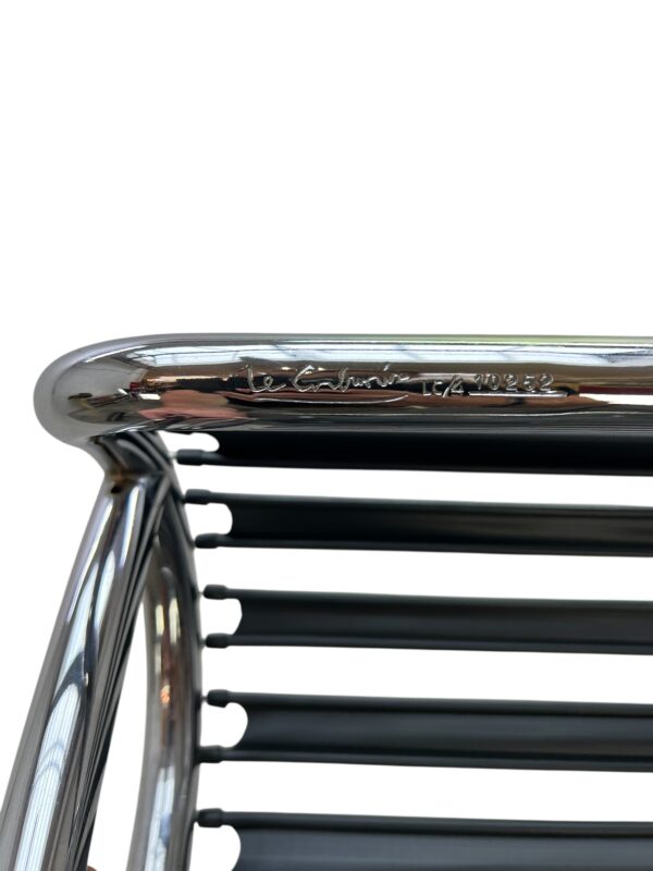 Chaise longue LC4 par Le Corbuisier, Cassina 1995's, cuir de vachette
