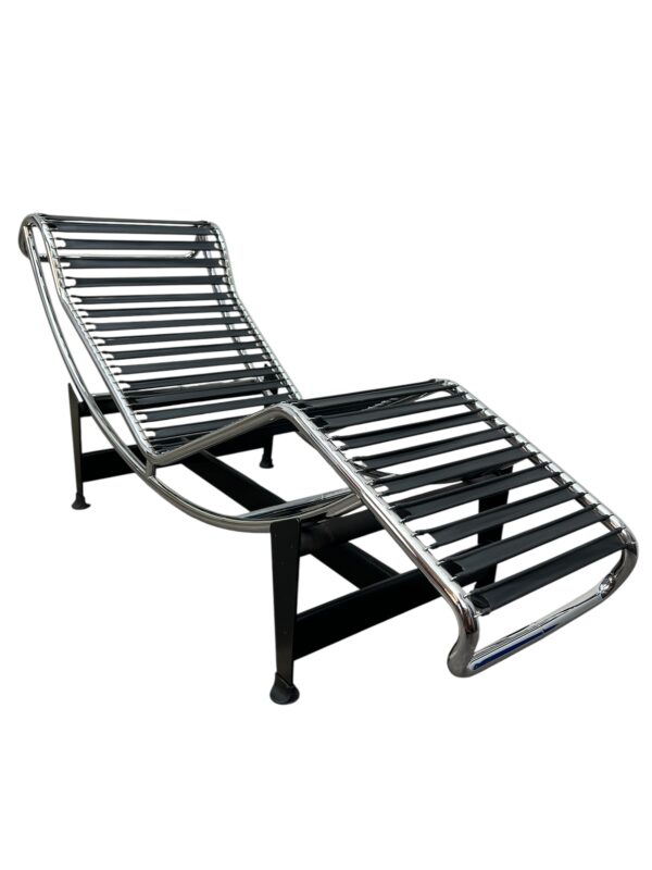 Chaise longue LC4 par Le Corbuisier, Cassina 1995's, cuir de vachette