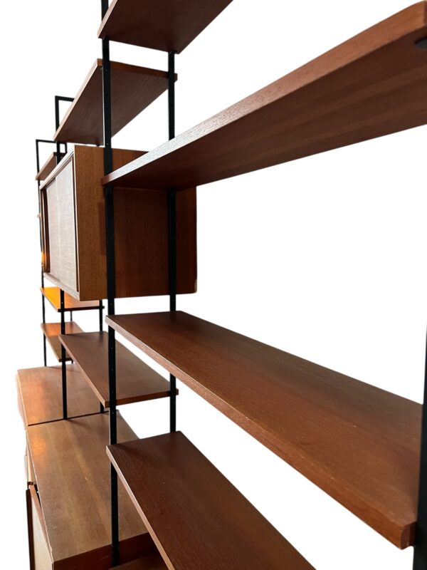 Bibliothèque mid-century, Swiss Teak