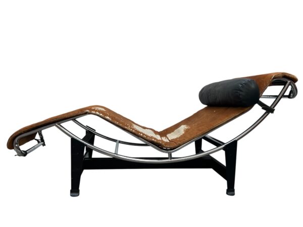 Chaise longue LC4 par Le Corbuisier, Cassina 1995's, cuir de vachette