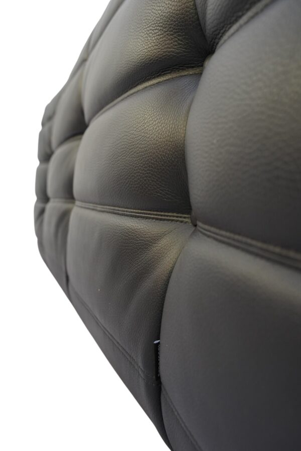 Canapé 3 pl TOGO en cuir de la Ligne Roset par Michel Ducaroy