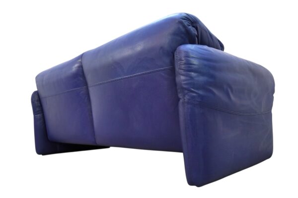 Canapé 2 places Maralunga en cuir bleu de Vico Magistretti pour Cassina