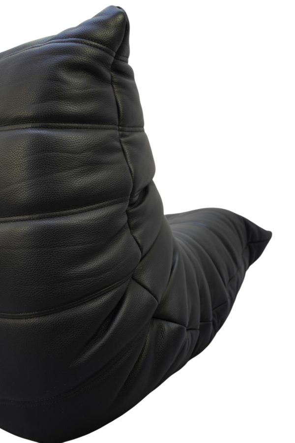 Canapé 3 pl TOGO en cuir de la Ligne Roset par Michel Ducaroy