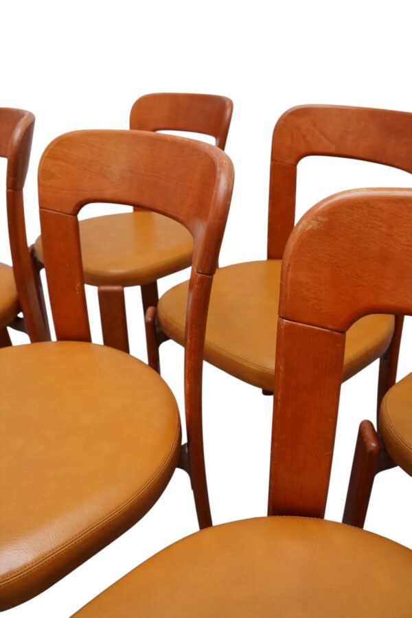 Ensemble de 8 chaises de Bruno Rey fabriquées par la maison Suisse "Dietiker" vers 1970's.