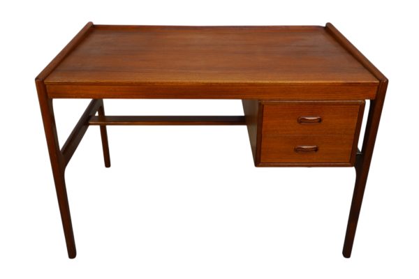 Bureau scandianve attribué à Peter Løvig Nielsen