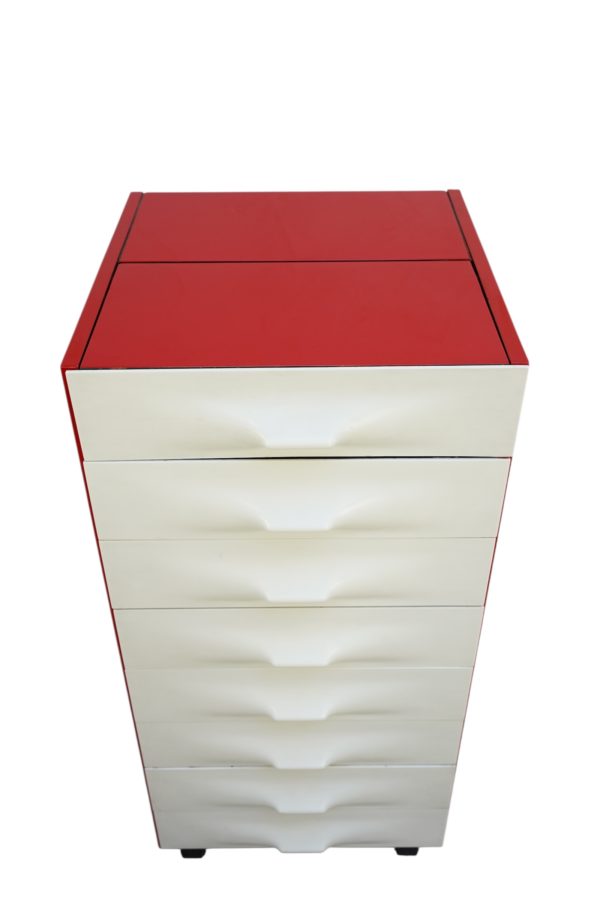 Unité mobile de rangement de Raymond LOEWY