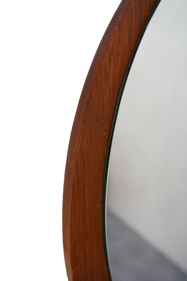 Miroir scandinave rond en teck, 1970's