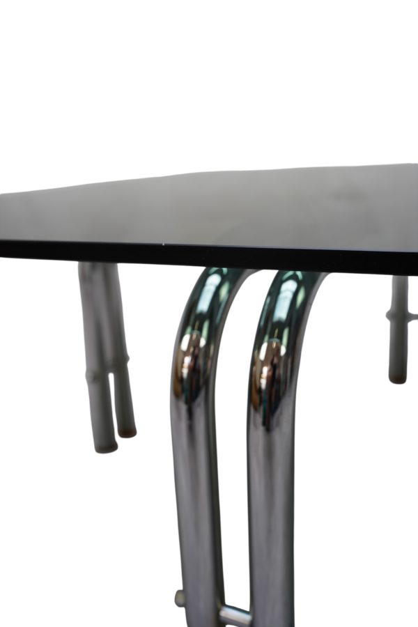 Table basse en verre fumé et chrome, 1970's