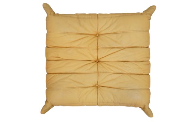 Ensemble de 5 pièces de canapés TOGO en cuir jaune, Ligne Roset
