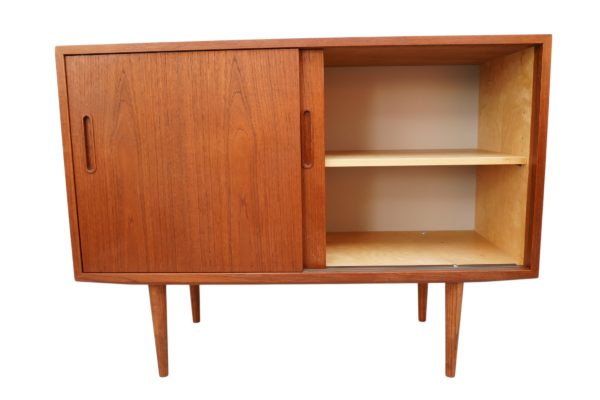 Petit buffet de Paul Hundevad, Danemark 1970's