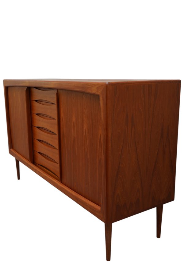 Buffet en bois de teck par Dyrlund, 1960's