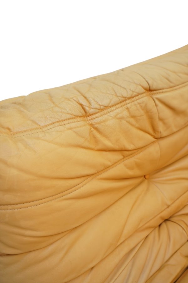 Ensemble de 5 pièces de canapés TOGO en cuir jaune, Ligne Roset