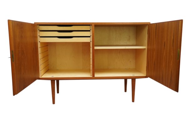 Cabinet de Paul Hundevad pour Hu Möbler