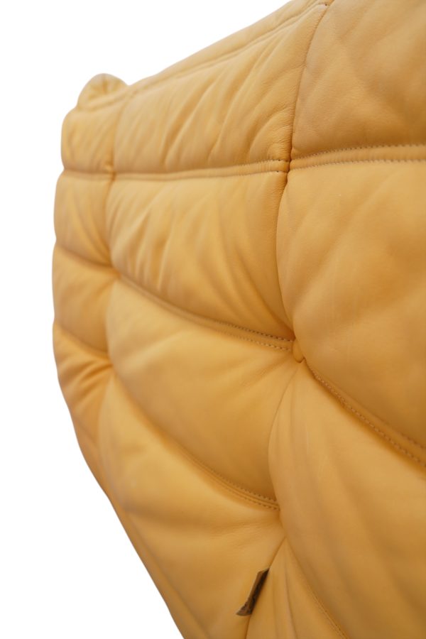 Ensemble de 5 pièces de canapés TOGO en cuir jaune, Ligne Roset