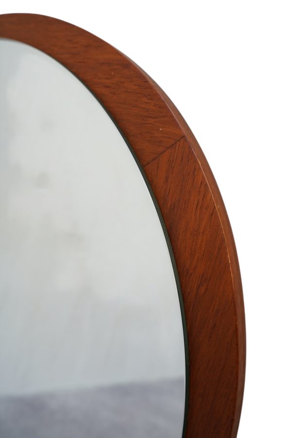 Miroir scandinave rond en teck, 1970's