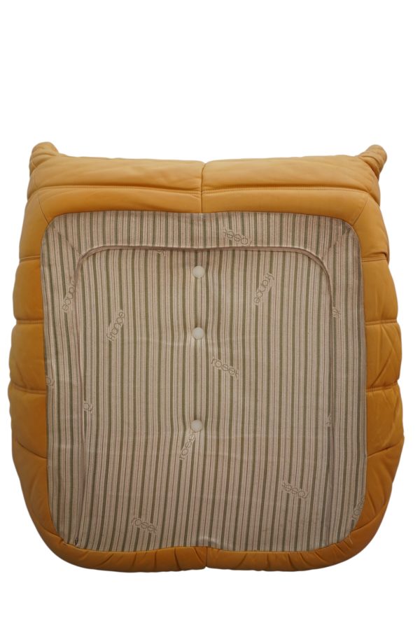 Ensemble de 5 pièces de canapés TOGO en cuir jaune, Ligne Roset