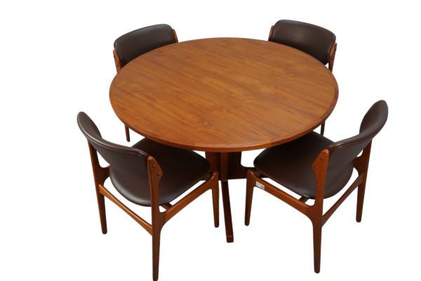 Table à manger ronde en tekc par Bernhard Pedersen and Son