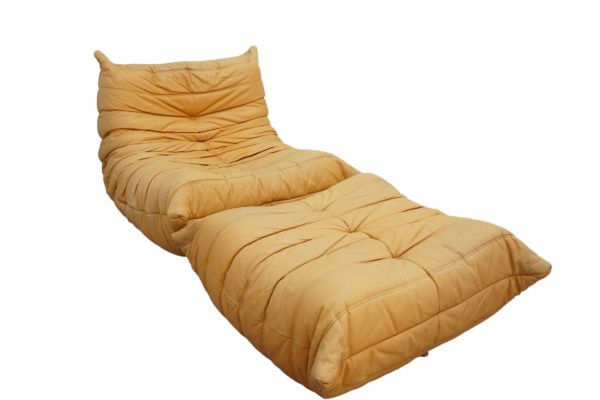 Ensemble de 5 pièces de canapés TOGO en cuir jaune, Ligne Roset
