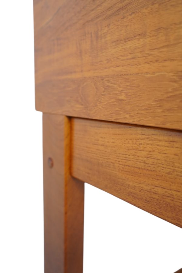 Bureau en teck conçu par John Mortensen pour Dyrlund au Danemark
