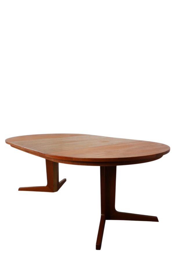 Table à manger ronde en tekc par Bernhard Pedersen and Son