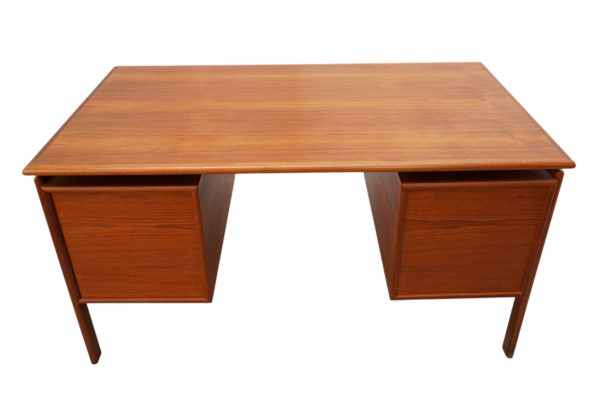 Bureau de direction par Arne Vodder pour GV Møbler