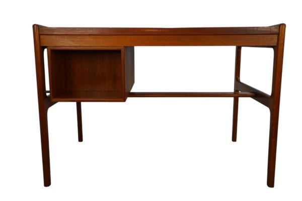 Bureau scandianve attribué à Peter Løvig Nielsen