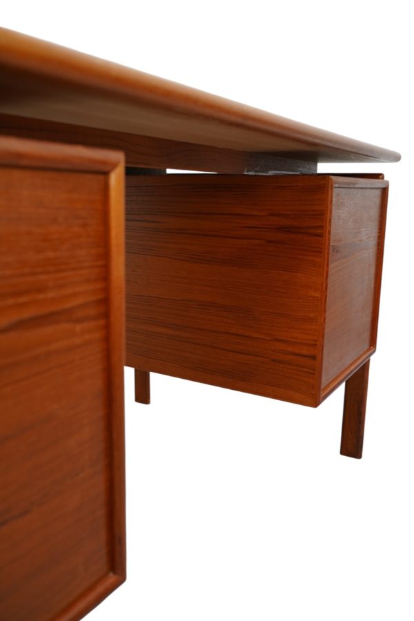 Bureau de direction par Arne Vodder pour GV Møbler