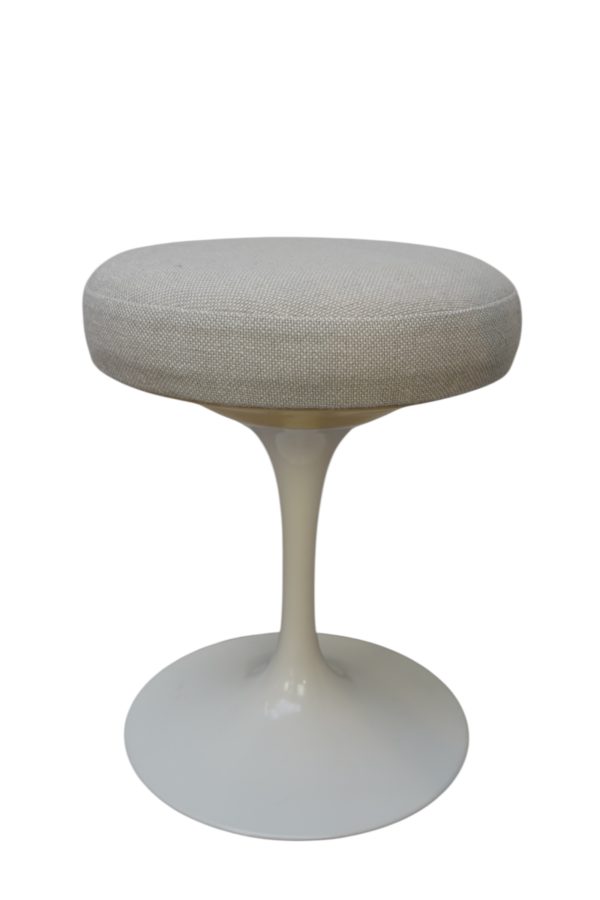 Tabouret par Eero Saarinen pour Knoll