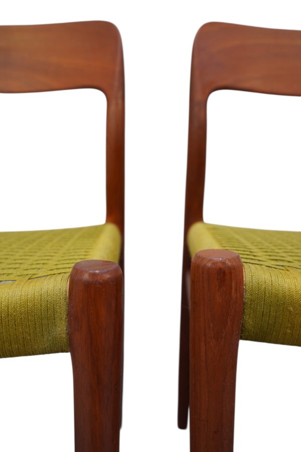 Ensemble de 4 chaises de Niels Otto Møller pour JL Møllers