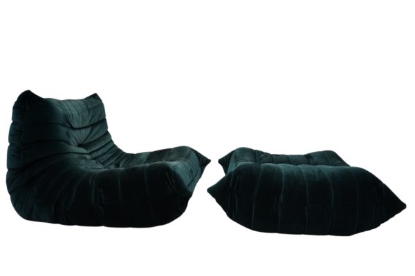 Chauffeuse et pouf TOGO, Ligne Roset par Michel Ducaroy 2020'