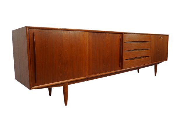 Longue enfilade SEM, Suisse 1960's