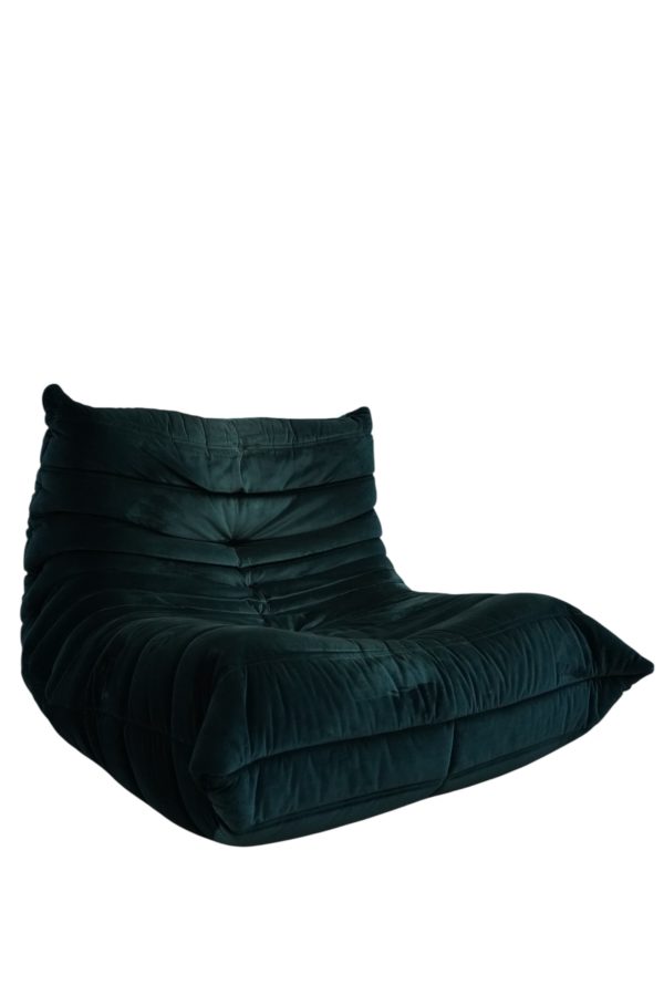 Chauffeuse et pouf TOGO, Ligne Roset par Michel Ducaroy 2020'