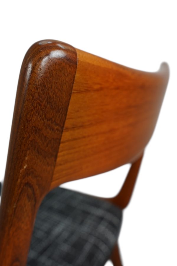 Ensemble de 6 chaises de salle à manger boomerang conçues par Alfred et Erik Christiansen pour Slagelse