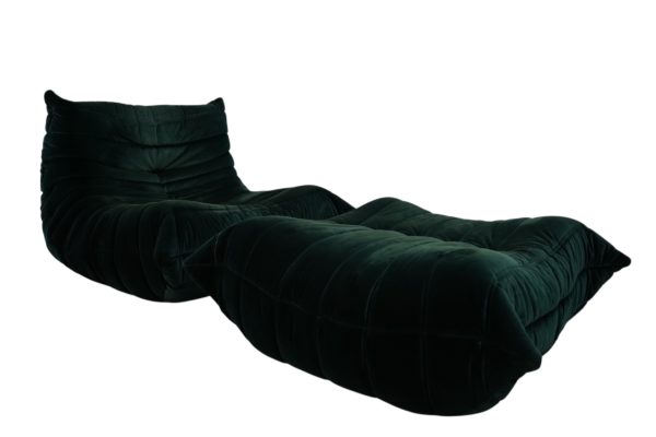 Chauffeuse et pouf TOGO, Ligne Roset par Michel Ducaroy 2020'