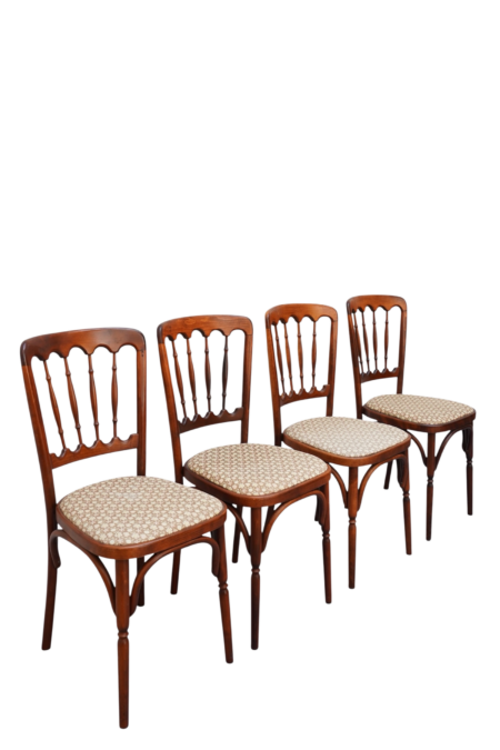 Série de 4 chaises de bistrot en bois plié de style Napoléon III