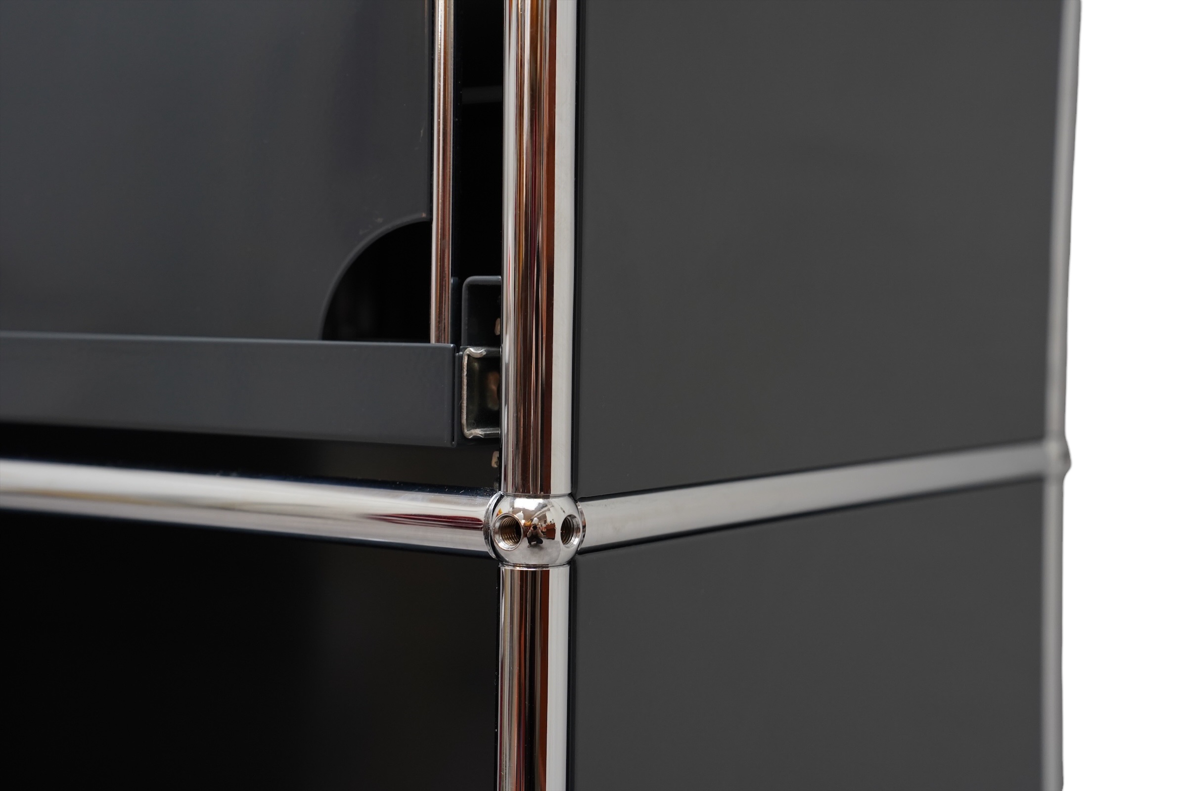 Étagère modulable de 8 casiers, USM Haller, Suisse