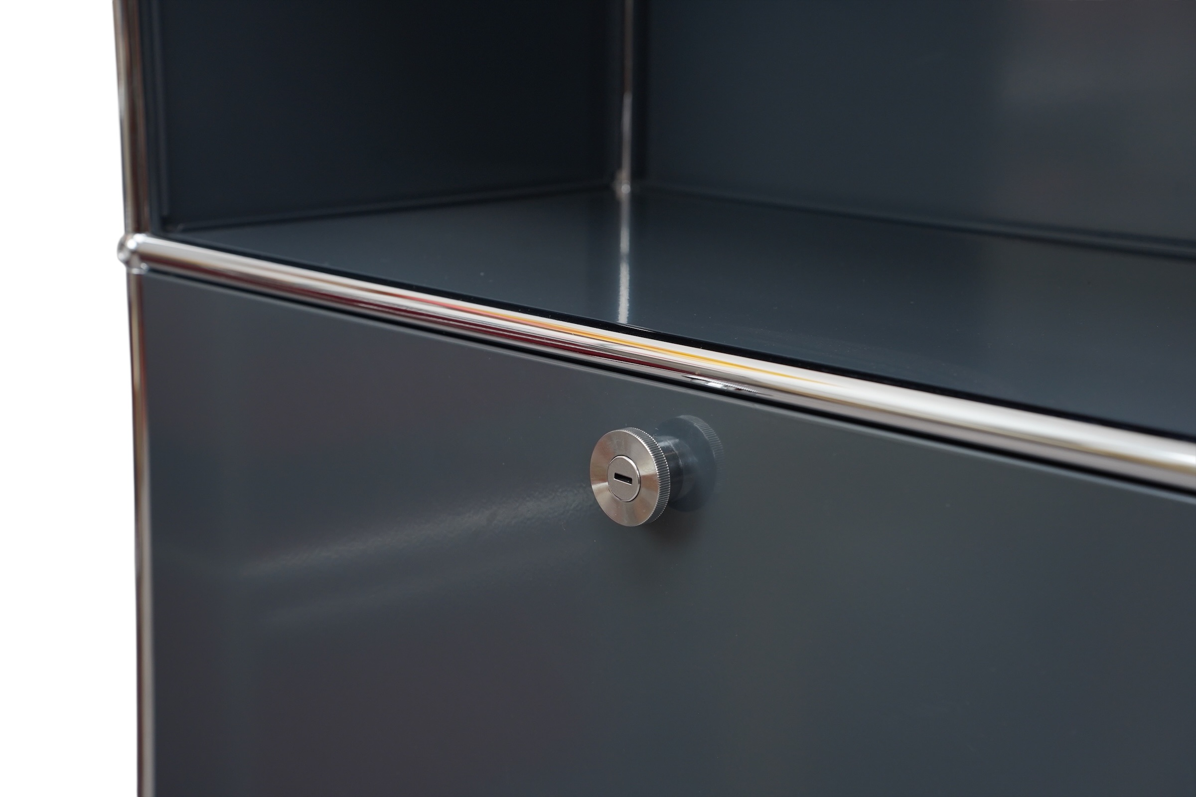 Étagère modulable de 8 casiers, USM Haller, Suisse