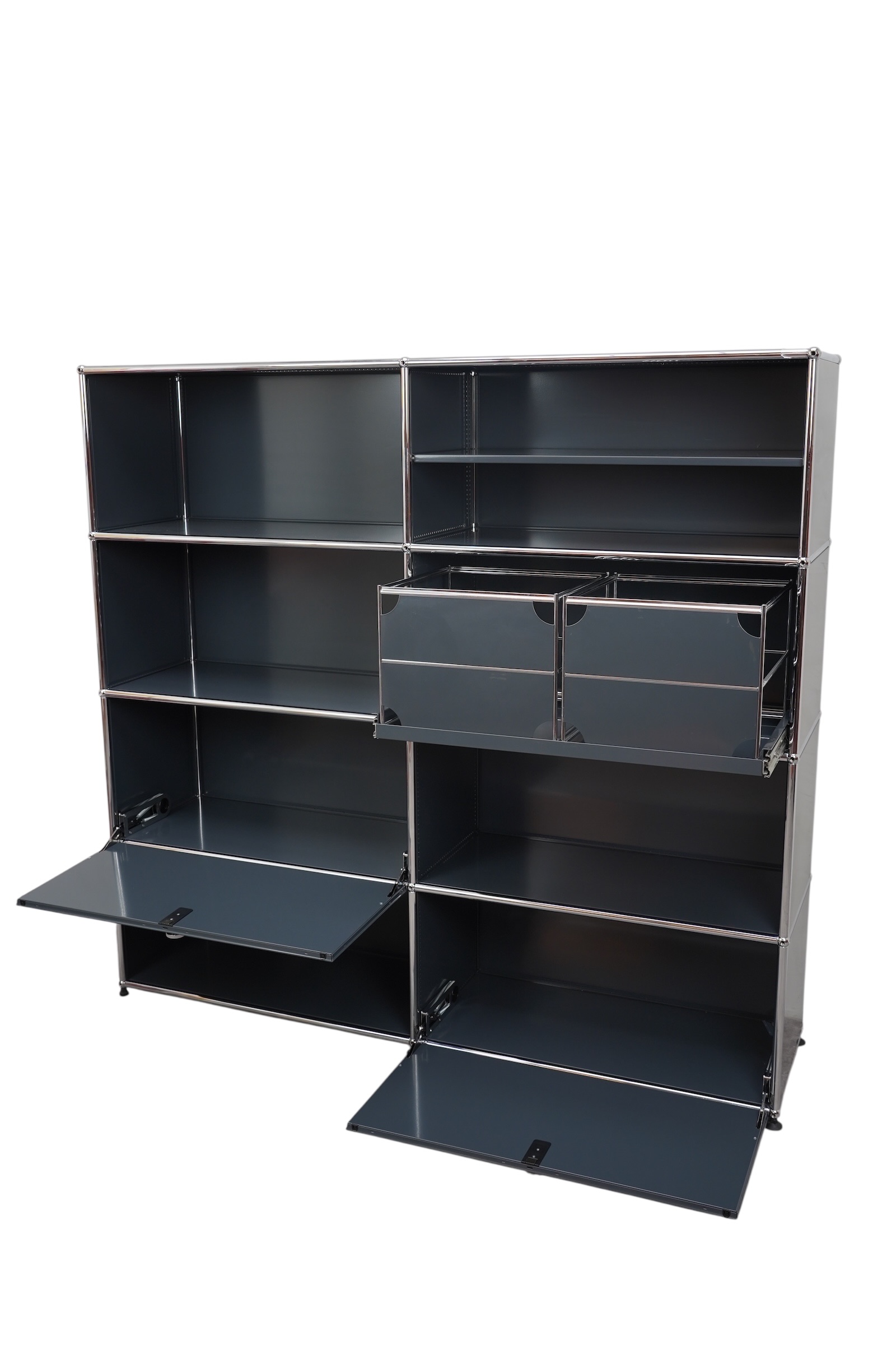 Étagère modulable de 8 casiers, USM Haller, Suisse