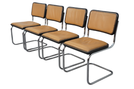 Ensemble de quatre chaises cantilever, Cesca Modèle B32 par Marcel Breuer - Thonet